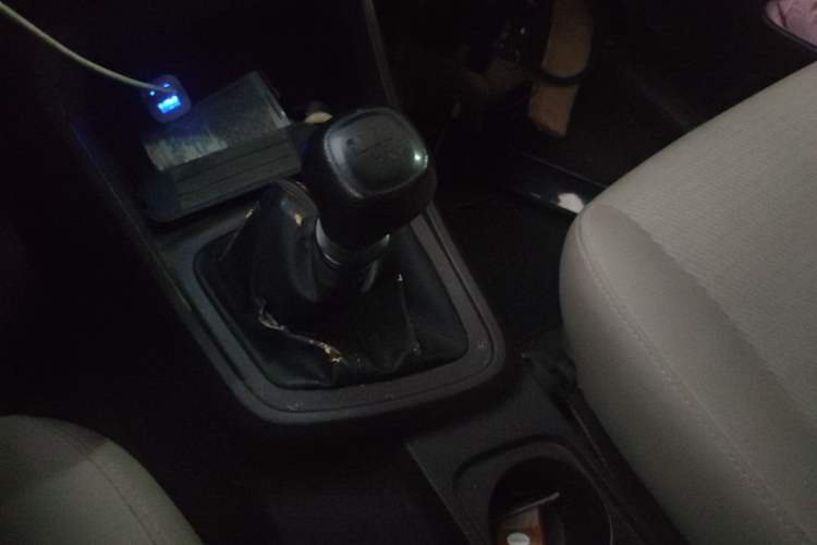 Used Wuling Hongguang V 2019 1.5L Base Window-Sealed Vehicle China VI LAR