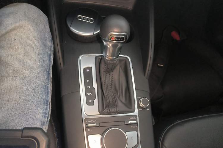 Used Audi A3 2020 Limousine 35 TFSI Fashion Edition China VI Emission Standard
