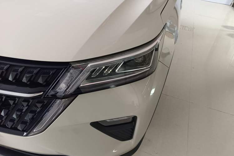 Used Wuling Asta 2021 1.5T CVT Starlight Edition
