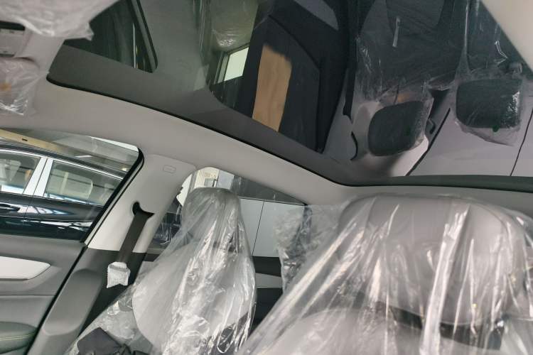 Used Bestune Yueyi 03 2025 445km Joyful Edition Headliner