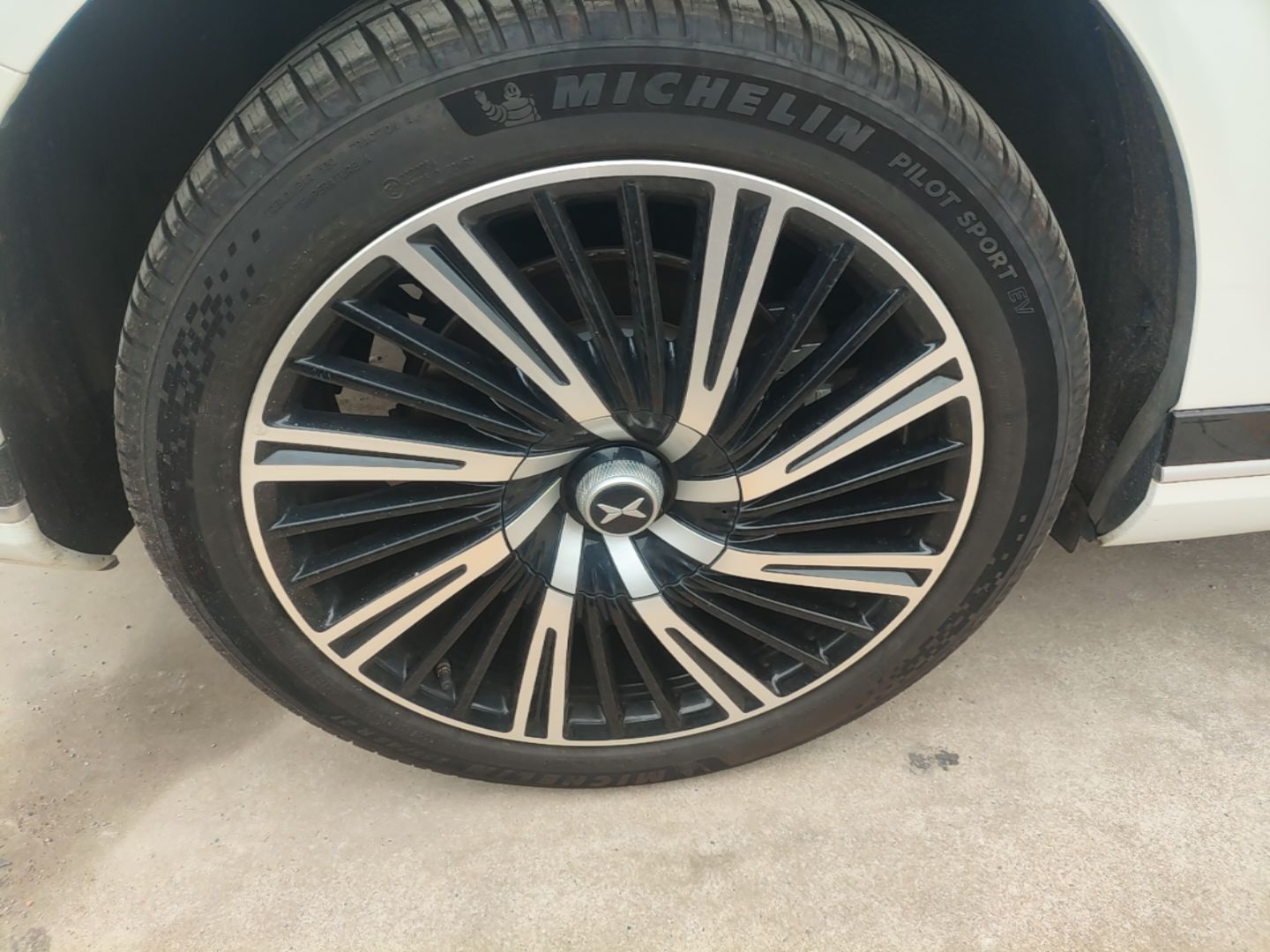 XPeng G9 2026 Model, 725 Max — снимка 11