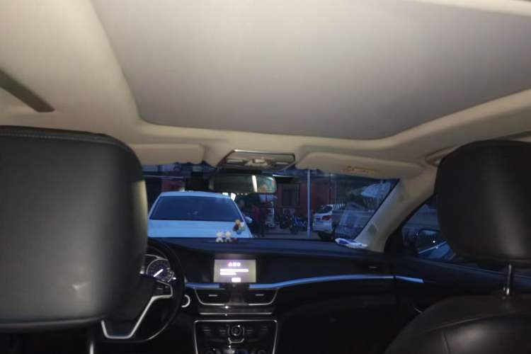 Used Geely Auto Emgrand GT 2015 1.8T Luxury Model
