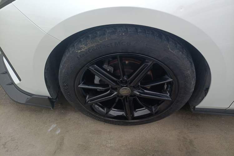 Used CHANGAN UNI-V 2022 1.5T Prestige Version
