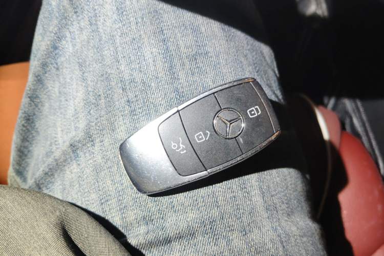 Used Mercedes-Benz C-Class 2021 C 260 Star Edition Vehicle Key