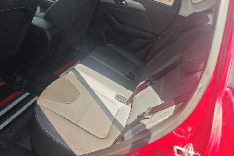 Used BAIC Beijing X3 2021 1.5T Manual Glory Edition Left Rear Seat