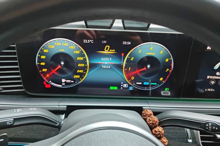 Used Mercedes-Benz GLS 2020 GLS 450 4MATIC Dynamic Edition Instrument Cluster