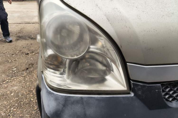 Used Wuling Rongguang 2011 1.2L Base Version
