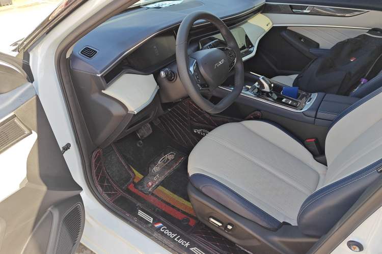 Used Dongfeng Aeolus Yixuan MAX 2024 1.5T Prestige Edition