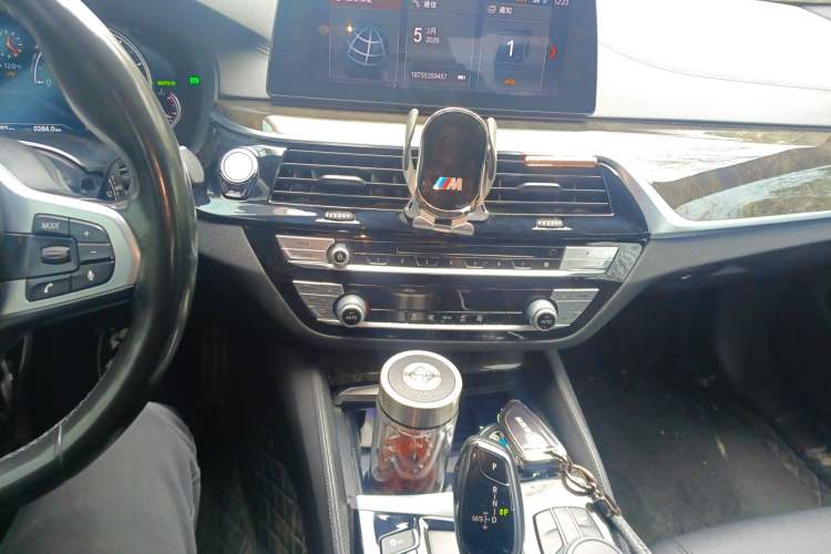 Used BMW 5 Series 2018 525Li M Sport Package
