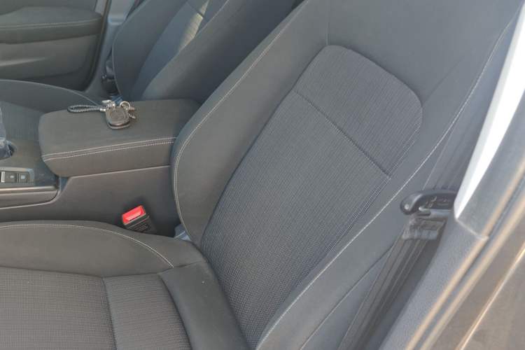 Used Honda Civic 2022 240TURBO CVT Dynamic Edition Driver Seat