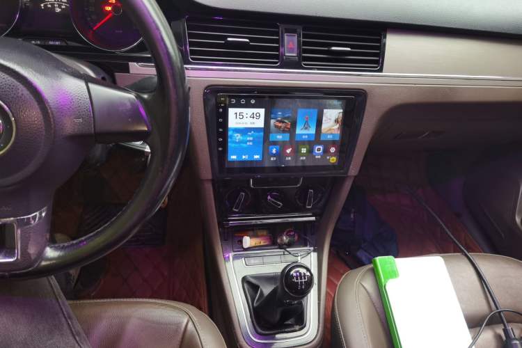 Used Volkswagen Bora 2013 1.6L Manual Comfort Model Audio And AC Panel