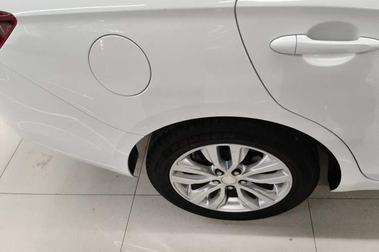 Used Buick GT 2018 15T Dual-Clutch Elite Model China V Standard
