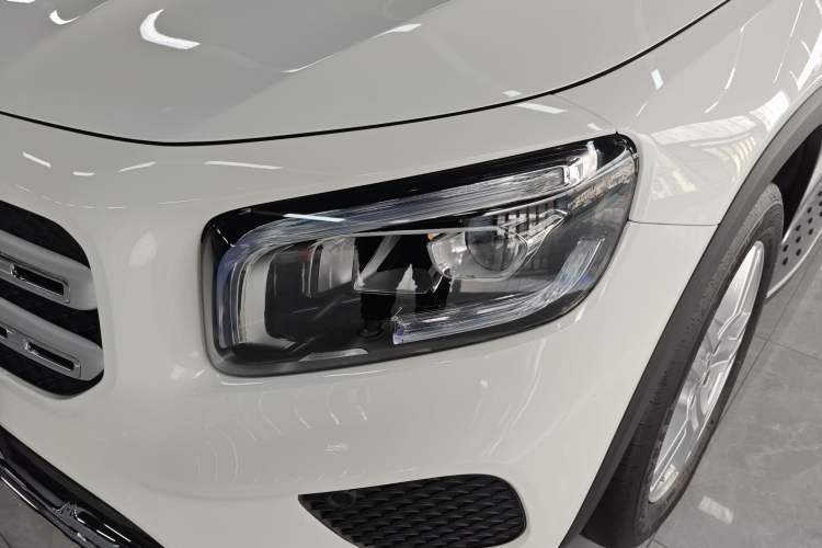 Used Mercedes-Benz GLB 2022 Second Facelift GLB 200 Dynamic Edition Left Front Headlight