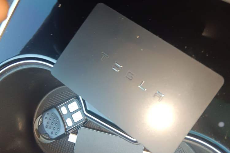 Used Tesla Model 3 2019 Standard Range Rear-Wheel Drive Upgraded Version (60 kWh)