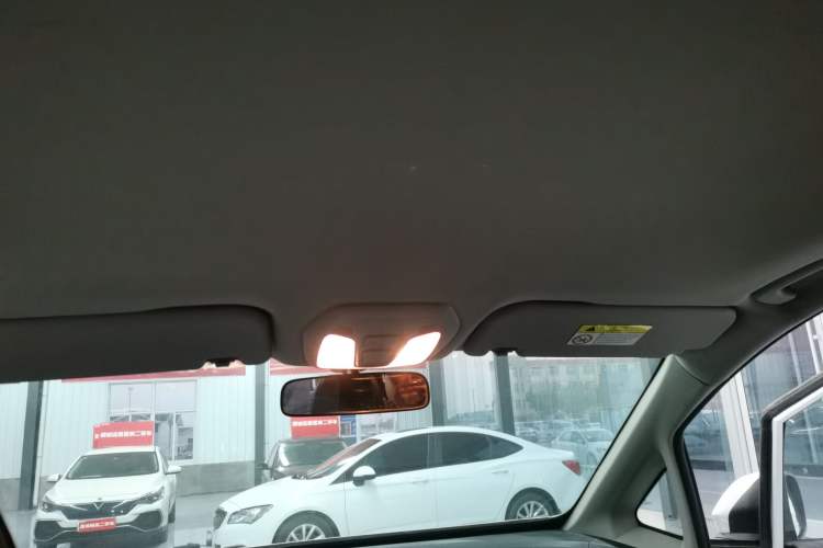 Used SAIC MAXUS Dajia 5 2022 1.3T Plug-in Enjoyment Edition 7-Seater
