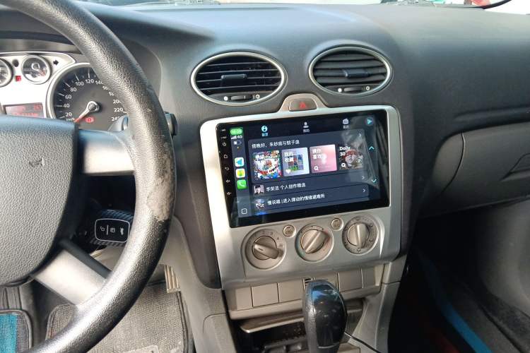 Used Ford Focus 2012 Hatchback Classic 1.8L Automatic Base Model Audio And AC Panel