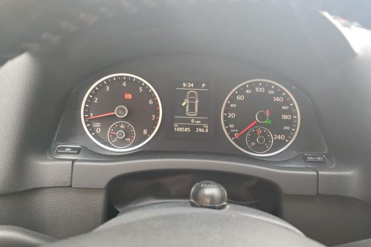 Used Volkswagen Tiguan 2012 1.8TSI Automatic Two-Wheel Drive Urban Edition Instrument Cluster