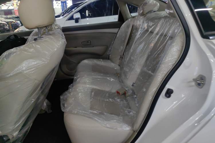 Used Dongfeng Junfeng E11K 2021 60.43 kWh Battery-Swap Version Left Rear Seat