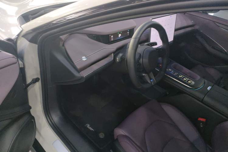 Used Xiaomi Auto SU7 2024 Rear-Drive Ultra-Long Range Advanced Pro-Level Intelligent Driving Version
