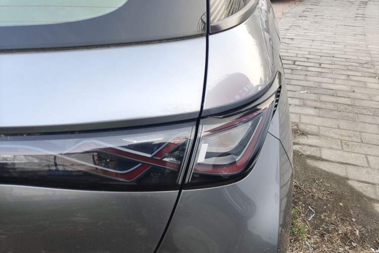 Used BYD Dolphin 2021 405 km Fashion Edition Right Rear Taillight