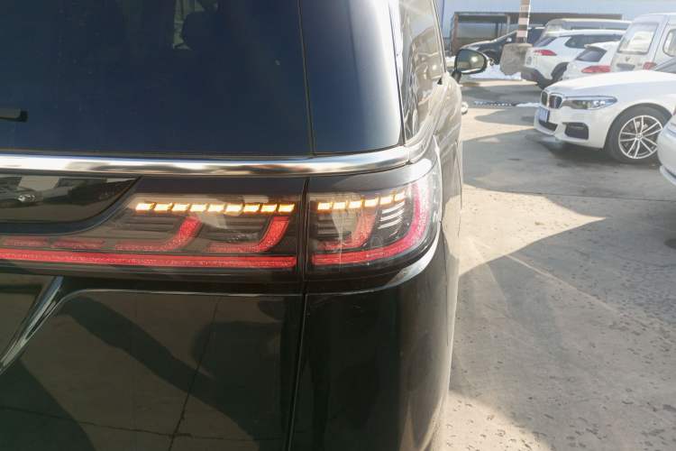Used VOYAH Dream 2024 PHEV Ultra-Long Range Flagship Edition
