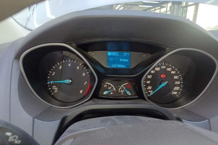 Used Ford Focus 2012 Sedan 1.6L Automatic Comfort Model
