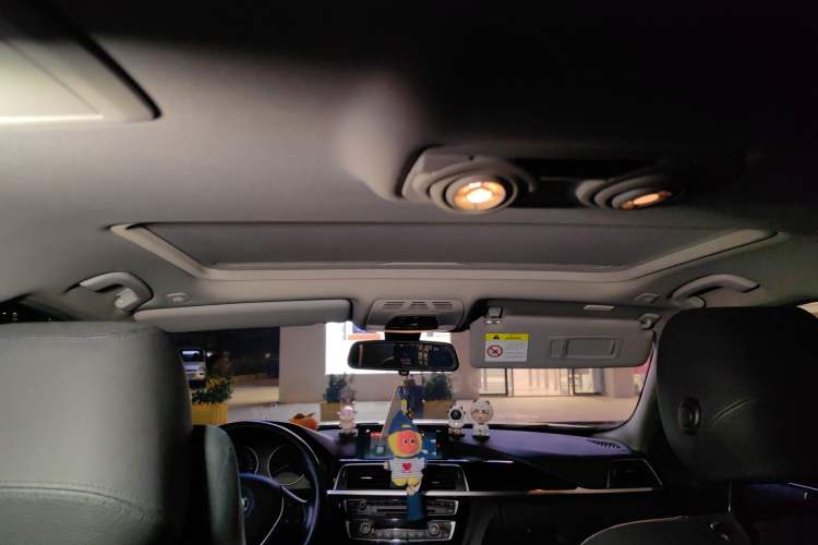 Used BMW 3 Series 2019 320Li Fashion Model
