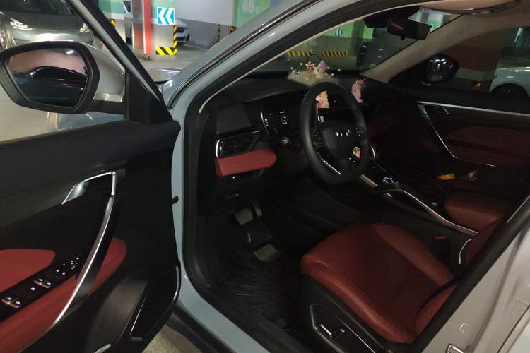 Used Geely Auto Emgrand X7 Sport 2022 Boyue X 1.8TD DCT ZhiZun Edition