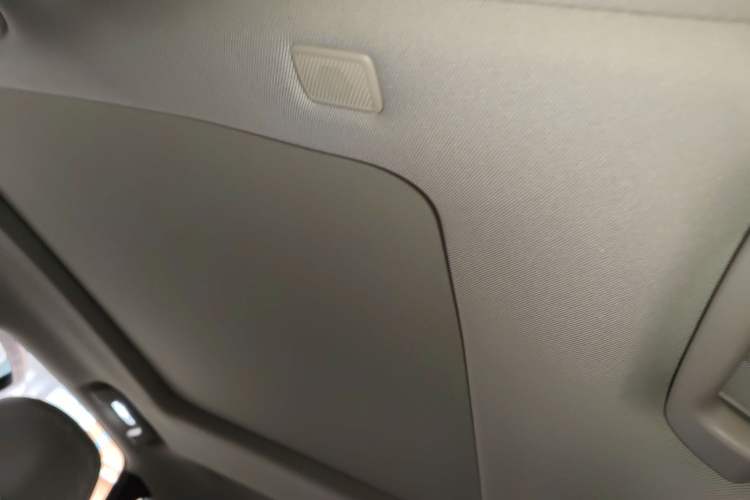 Used Cadillac XTS 2017 28T Elite Model
