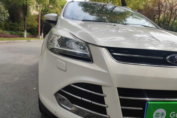 Used Ford Kuga 2013 2.0L GTDi Four-Wheel Drive Premium Model