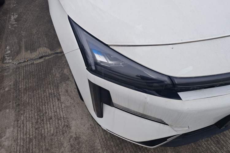 Used Geely Galaxy L6 2025 EM-i 140km Explorer+ Edition Right Front Headlight