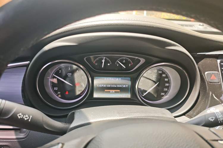 Used Buick Envision 2018 28T Four-Wheel Drive Elite Version Instrument Cluster