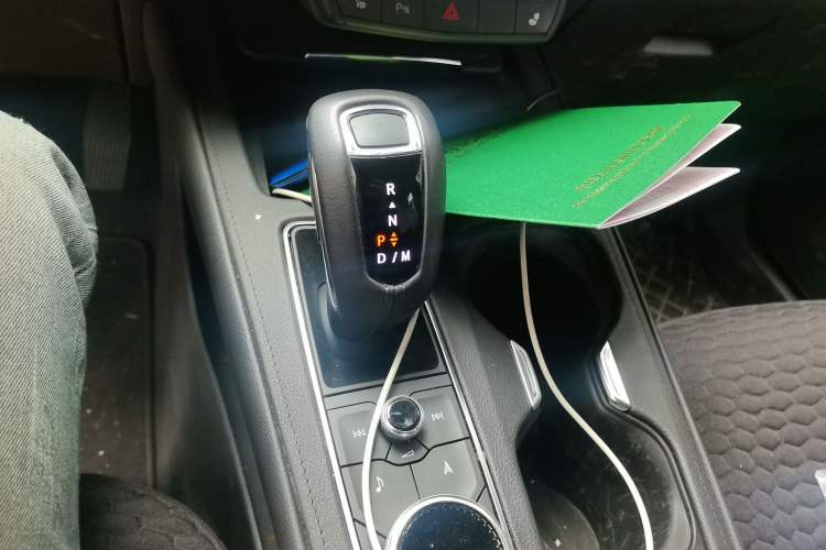 Used Cadillac XT4 2018 28T Two-Wheel Drive Leading Version
