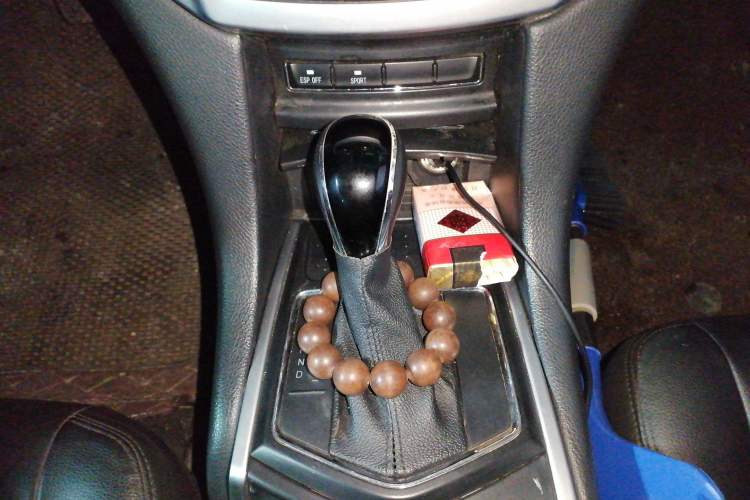 Used JMC Yusheng S350 2016 2.4T Automatic 2WD Diesel Luxury 5-Seater