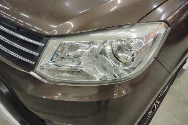 Used Dongfeng Fengon 330 2014 1.5L Manual Utility Version DK15 Left Front Headlight