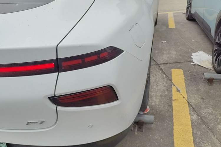 Used XPeng P7 2020 586N
