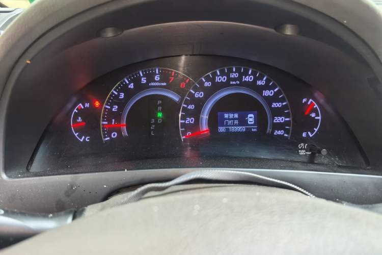 Used Toyota Camry 2013 200G Classic Luxury Edition
