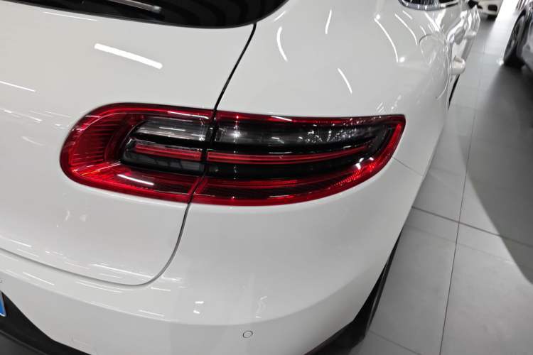 Used Porsche Macan 2014 Macan 2.0T