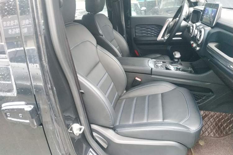 Used BAIC Off-Road BJ40 2023 2.0T Automatic Four-Wheel Drive Urban Hunter Edition Chivalrous Type