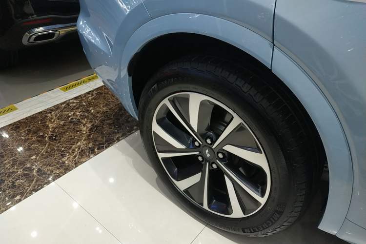 Used Li Auto ONE 2021 Extended-Range 6-Seater Version
