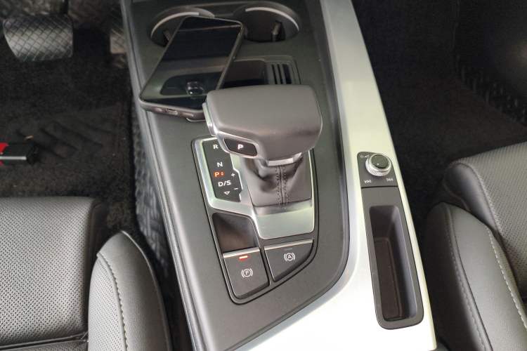 Used Audi A4L 2020 40 TFSI Fashion Dynamic Model