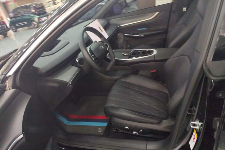 Used CHANGAN NEVO A07 2025 Blue Whale Pure Electric 625 Flagship Model Left Front Seat