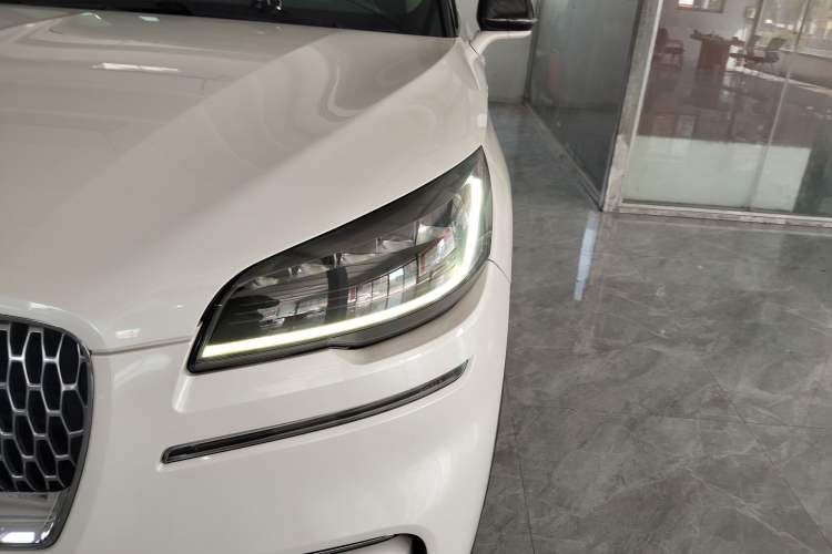 Used Lincoln Aviator 2020 3.0T V6 Four-Wheel Drive Premium Edition