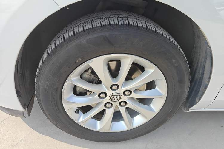 Used Buick GL8 2017 ES 28T Comfort Model China V Standard Left Front Wheel Hub