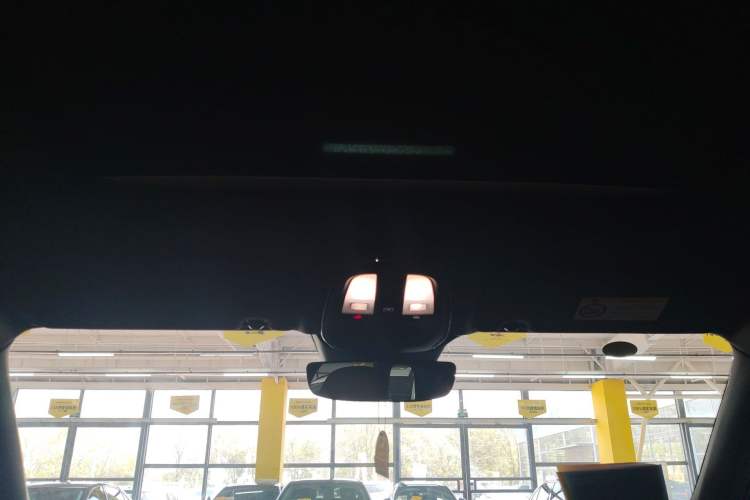 Used Volvo XC60 New Energy 2025 Plug-in Hybrid Long-Range All-Wheel Drive Smart & Luxurious Edition Headliner