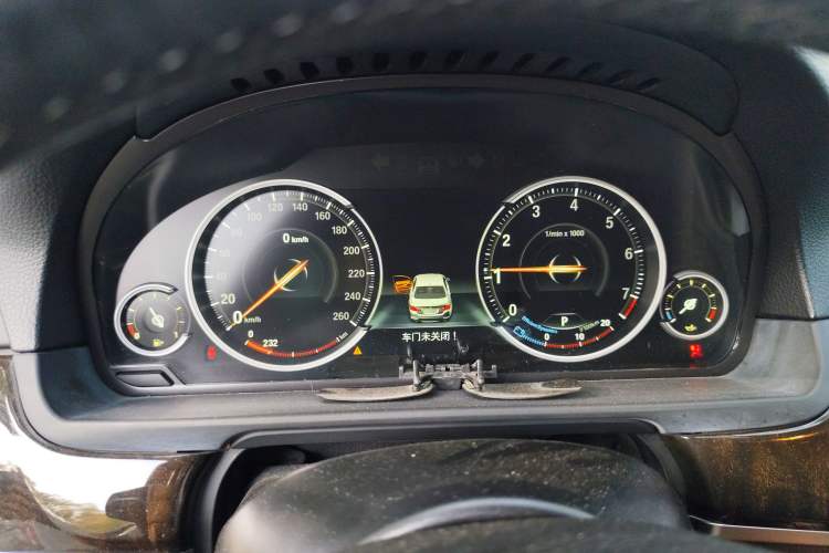 Used BMW 5 Series 2017 528Li Leading Model