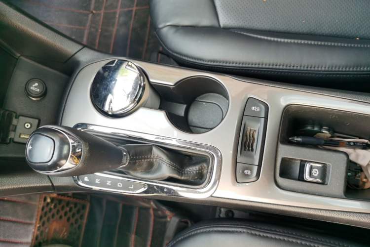 Used Chevrolet Cruze 2017 1.5L Automatic Pioneer Sunroof Edition