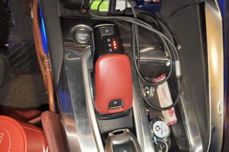 Used Peugeot 5008 2017 350THP 7-Seater Elite Edition