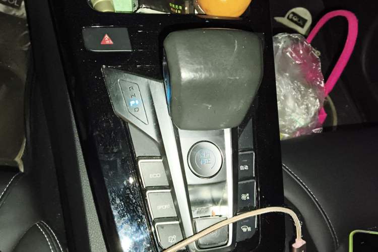 Used BYD Yuan New Energy 2019 EV535 High-Energy Leading Edition Gear Lever