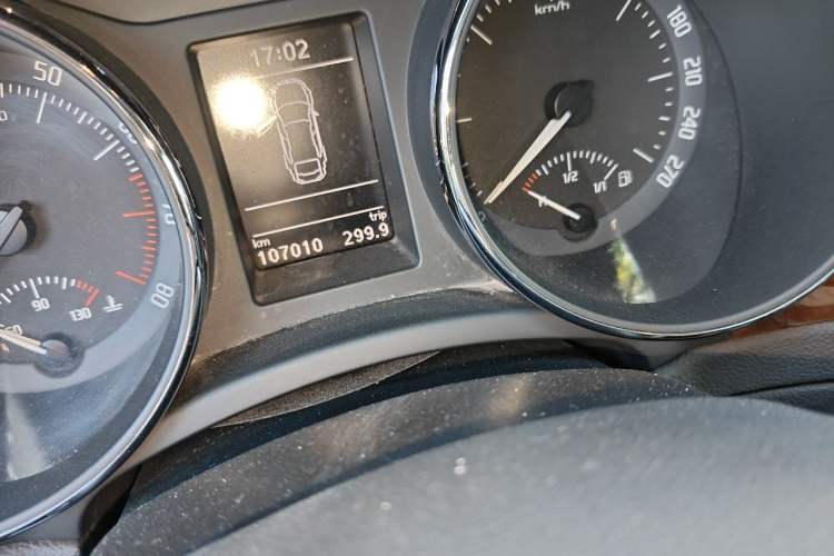 Used Skoda Superb 2013 2.0 TSI DSG Luxury Edition
